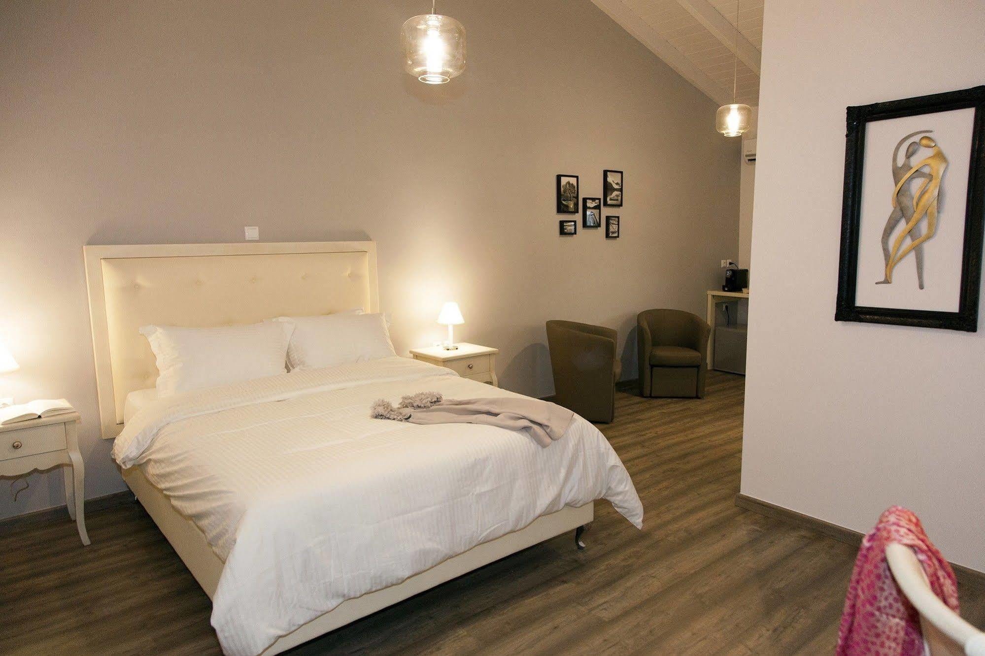 Shalom Luxury Rooms Kondilaki Chania  Luaran gambar